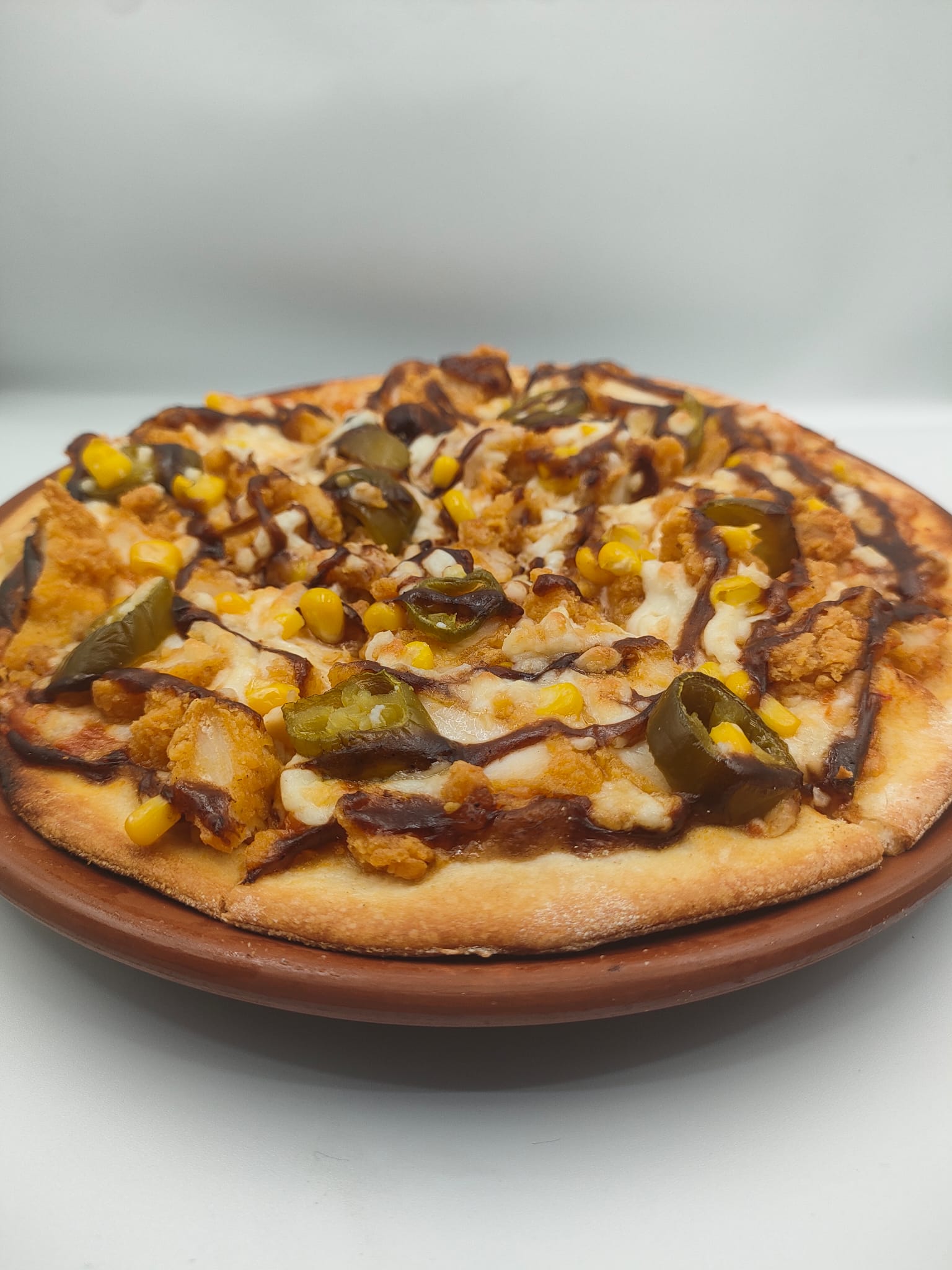 Barbekü Soslu Tavuklu Pizza Büyük